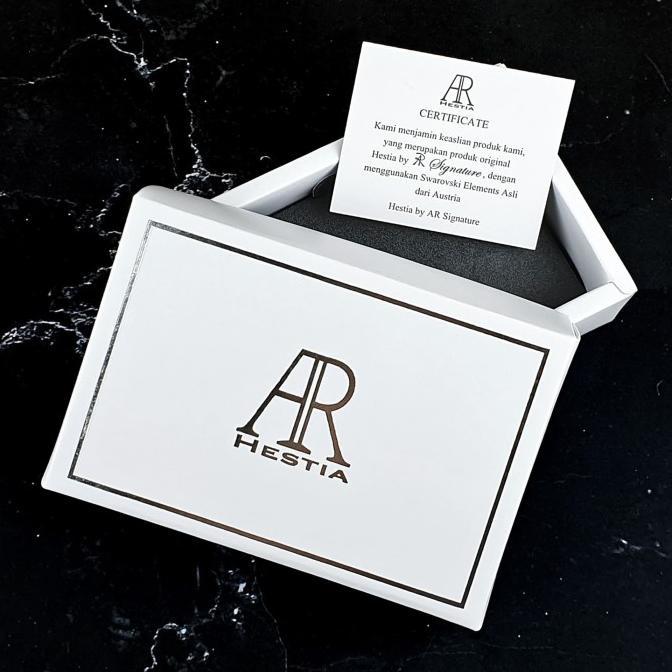 AR Signature Petite Mherl Necklace