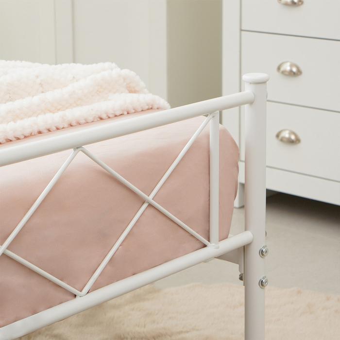 Home Center Indonesia Informa Larson Bed Frame