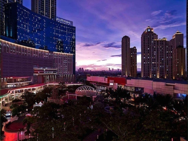Pullman Jakarta Central Park 5