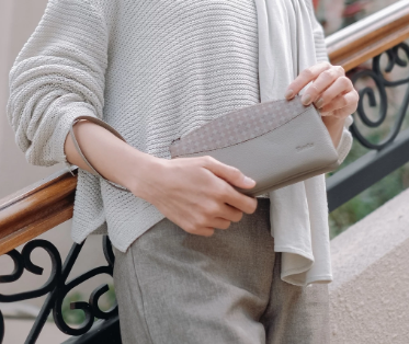Shoeka Kana Wallet