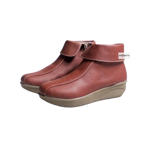 Kronets Boots Wanita Mat