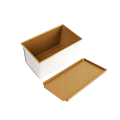 Non-Stick Wavy Loaf Pan
