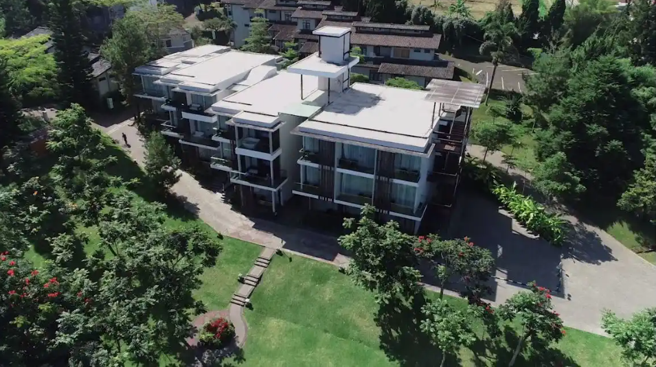 10 Rekomendasi Resort di Bandung Terbaik  5