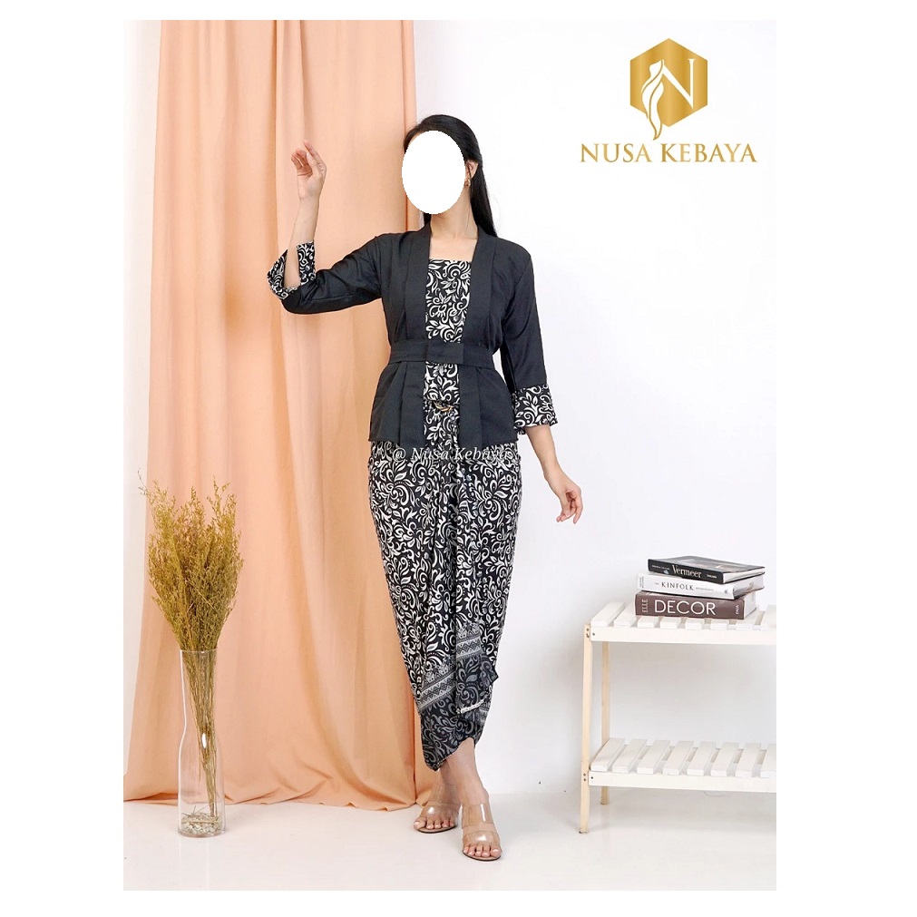 Nusa Kebaya  Nusa Kebaya Setelan Kebaya Katun Elnira Kombinasi