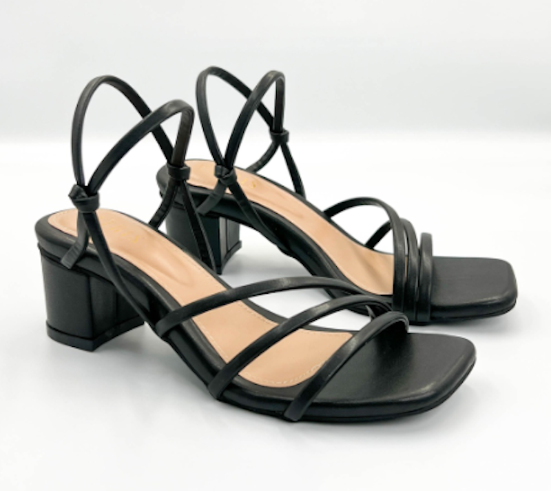 Patris Evelyn 4