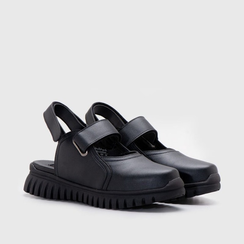 Alumbra Sneakers 2