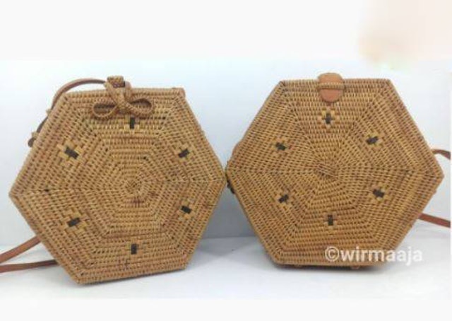 Tas Rotan Bali Segi Enam