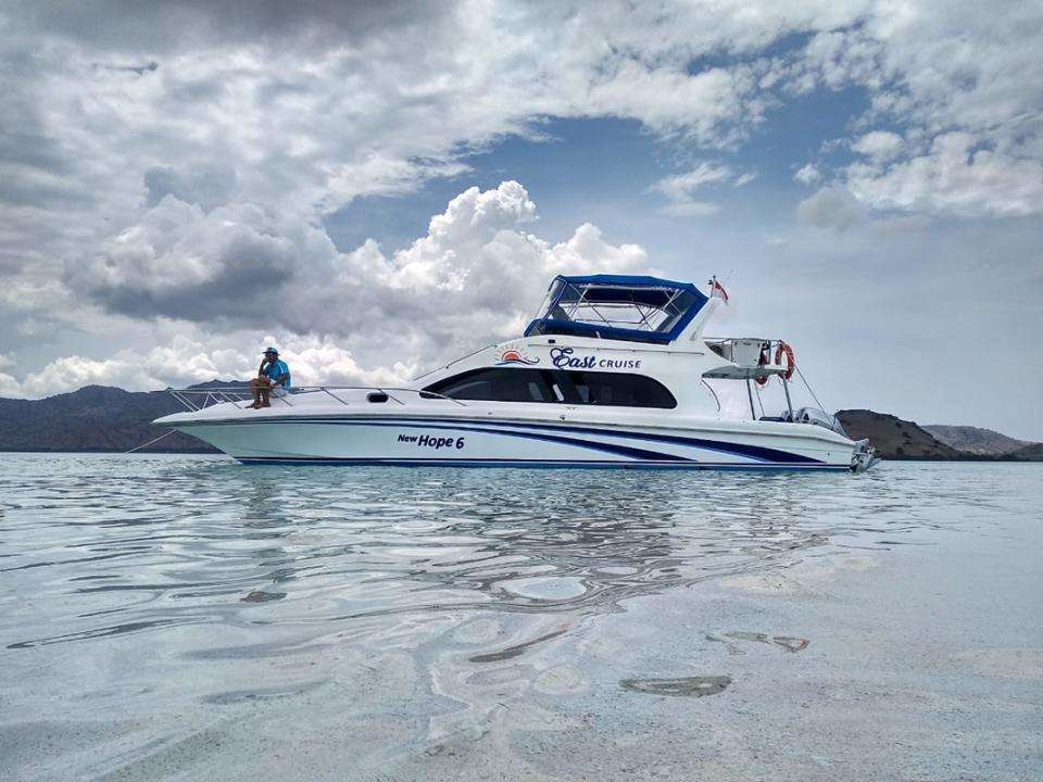 Komodo Full Tour Day Package  5
