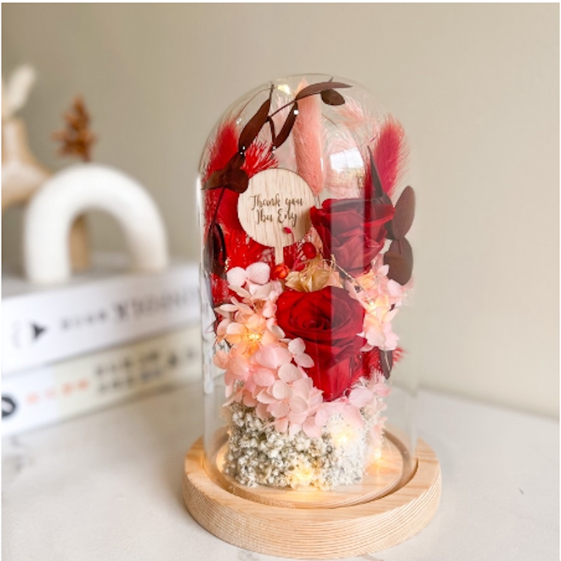 Rustic Dried & Preserved Flower Glass Dome