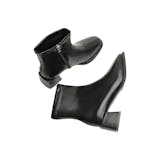 10 Rekomendasi Sepatu Ankle Boots Terbaik (Terbaru Tahun 2026) 3