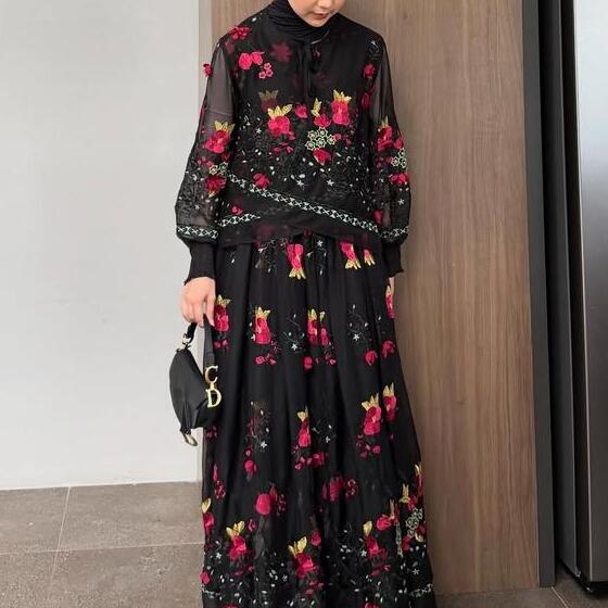 Kaya Mulia Anugrah Gonegani Halwa Dress