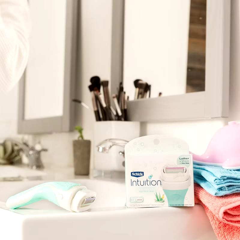 Edgewell Personal Care Taiwan Schick Intuition Sensitive Care