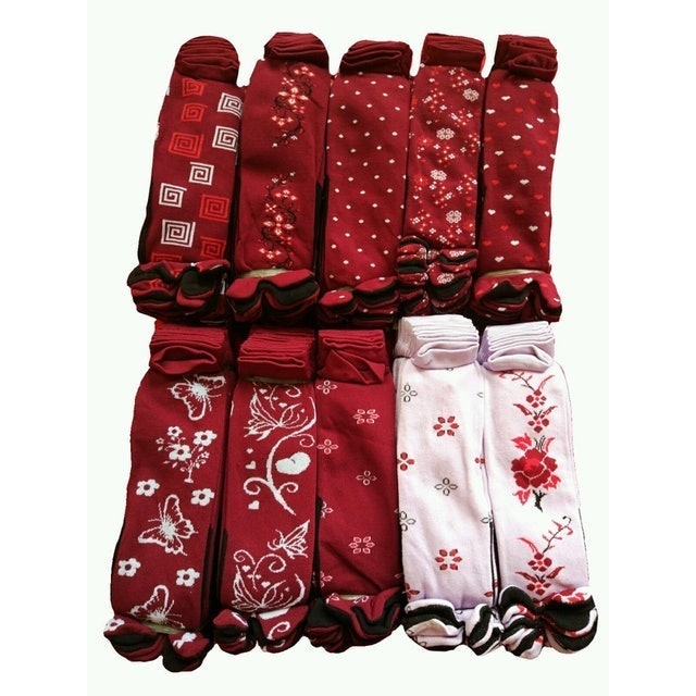 Haura Hijab Syari 12 Pasang Kaos Kaki Motif Size L