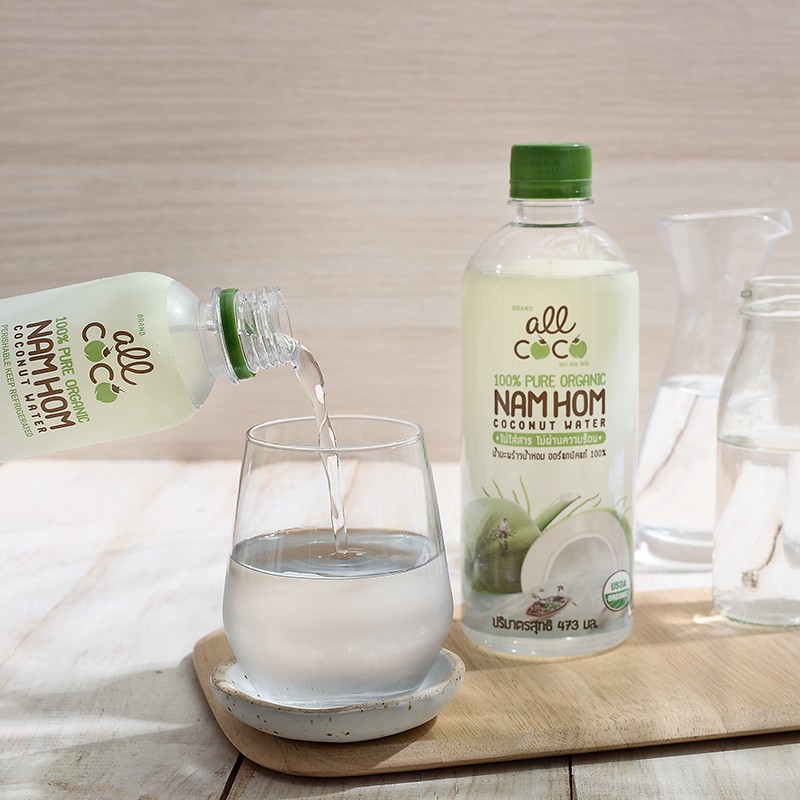 Nam Hom Coconut Water 4