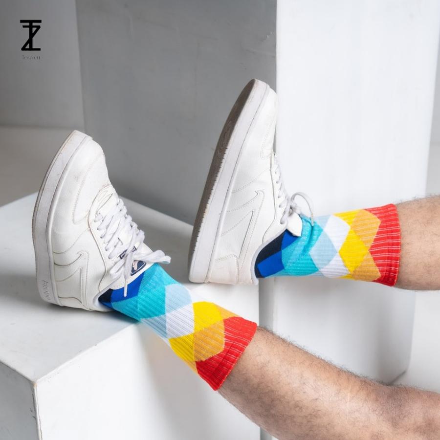  Terzien Kaos Kaki Panjang Motif Tribal  B30