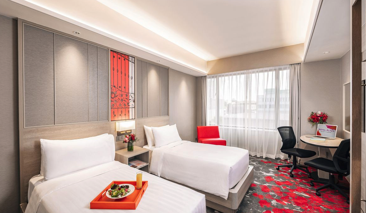  Royal Plaza on Scotts