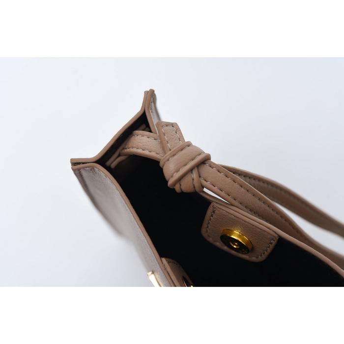 Elizabeth Sling Bag 0022-1327