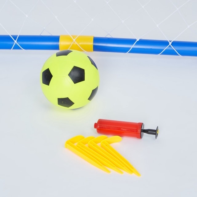 Babyshop Juniors Deluxe Soccer Goal Playset