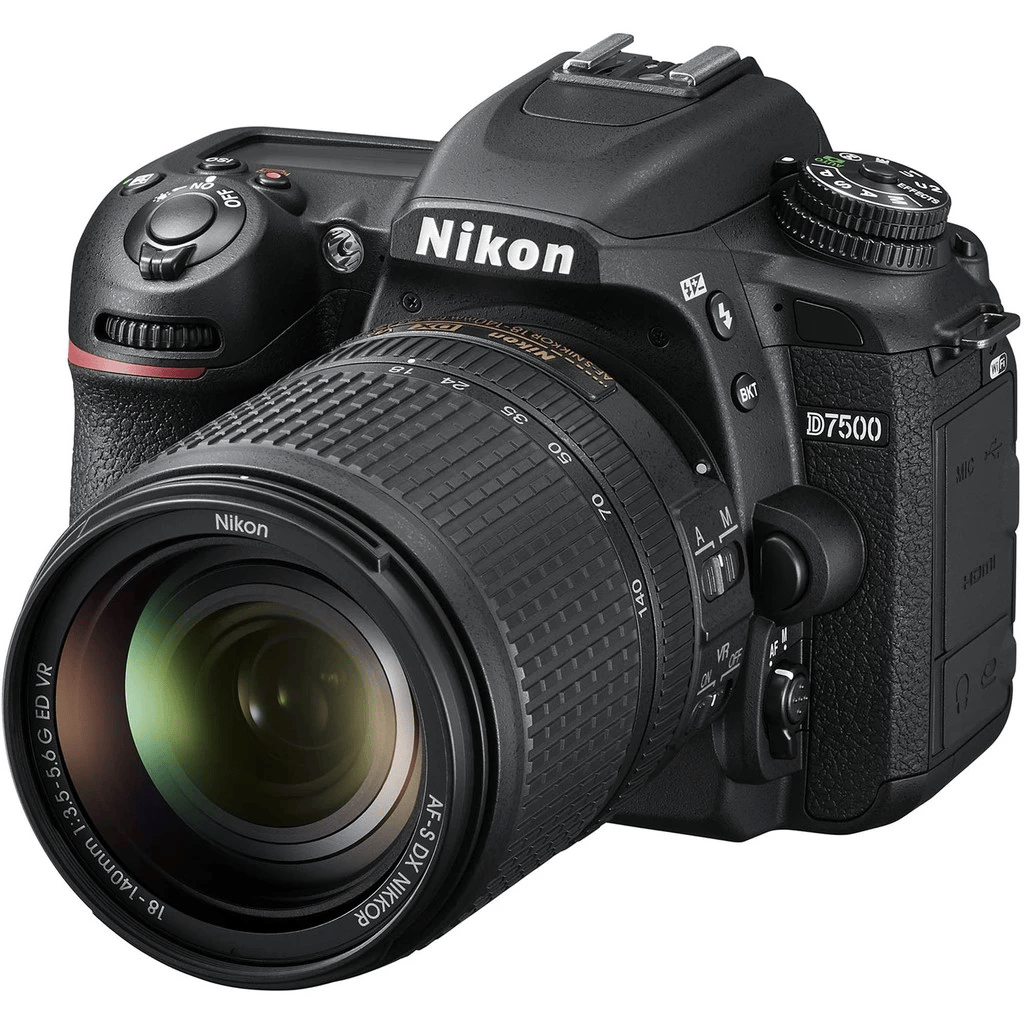 Nikon D7500 Kit AF-S DX NIKKOR 18-140mm f/3.5-5.6G ED VR