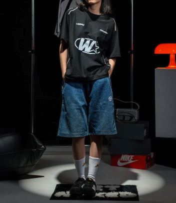 Peeba Global Indonesia Woodlays Kaos Boxy Regular Legally Linea