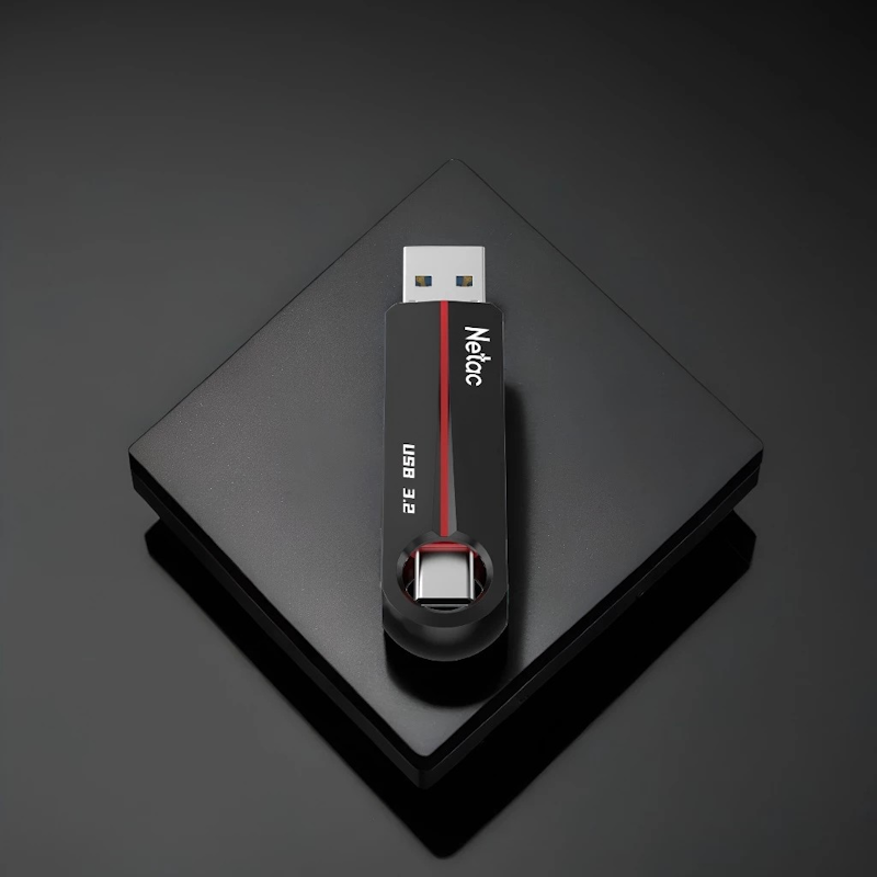 Netac OTG USB Flash Drive 32 GB 3