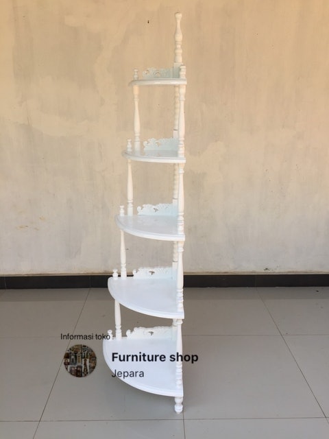  Rak Sudut Hiasan Kayu Jati