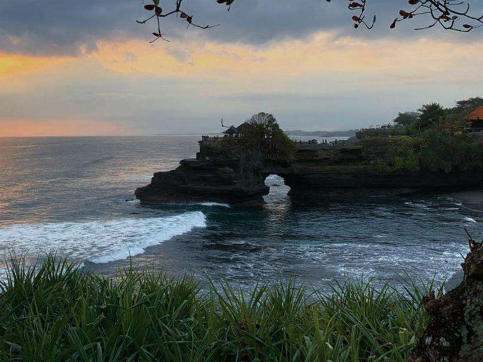 Sunset Tanah Lot 1