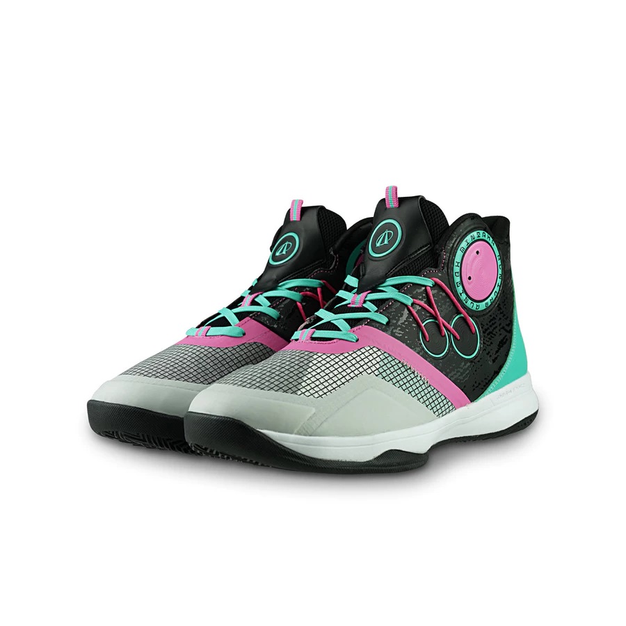 Wangta Agung Ardiles Celestial Sepatu Basket Hitam Putih