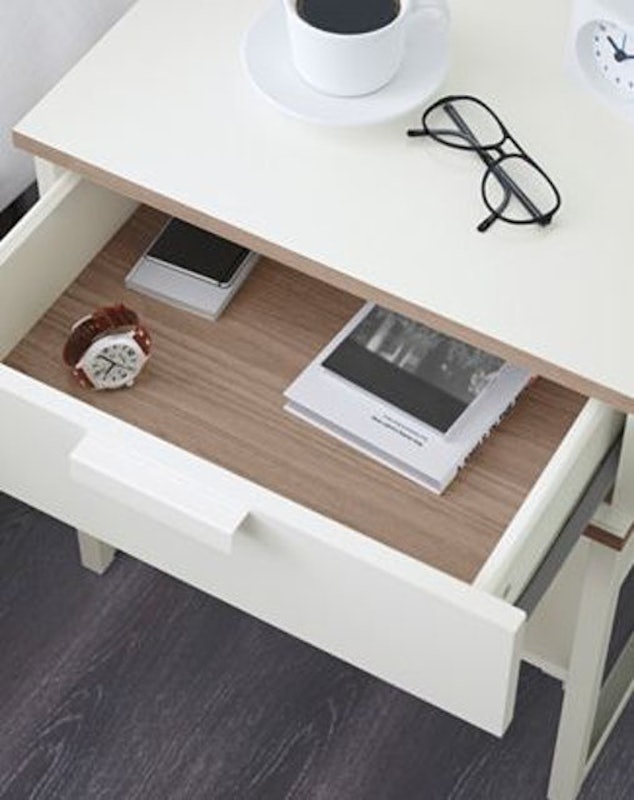 TRYSIL Meja Samping Tempat Tidur 3