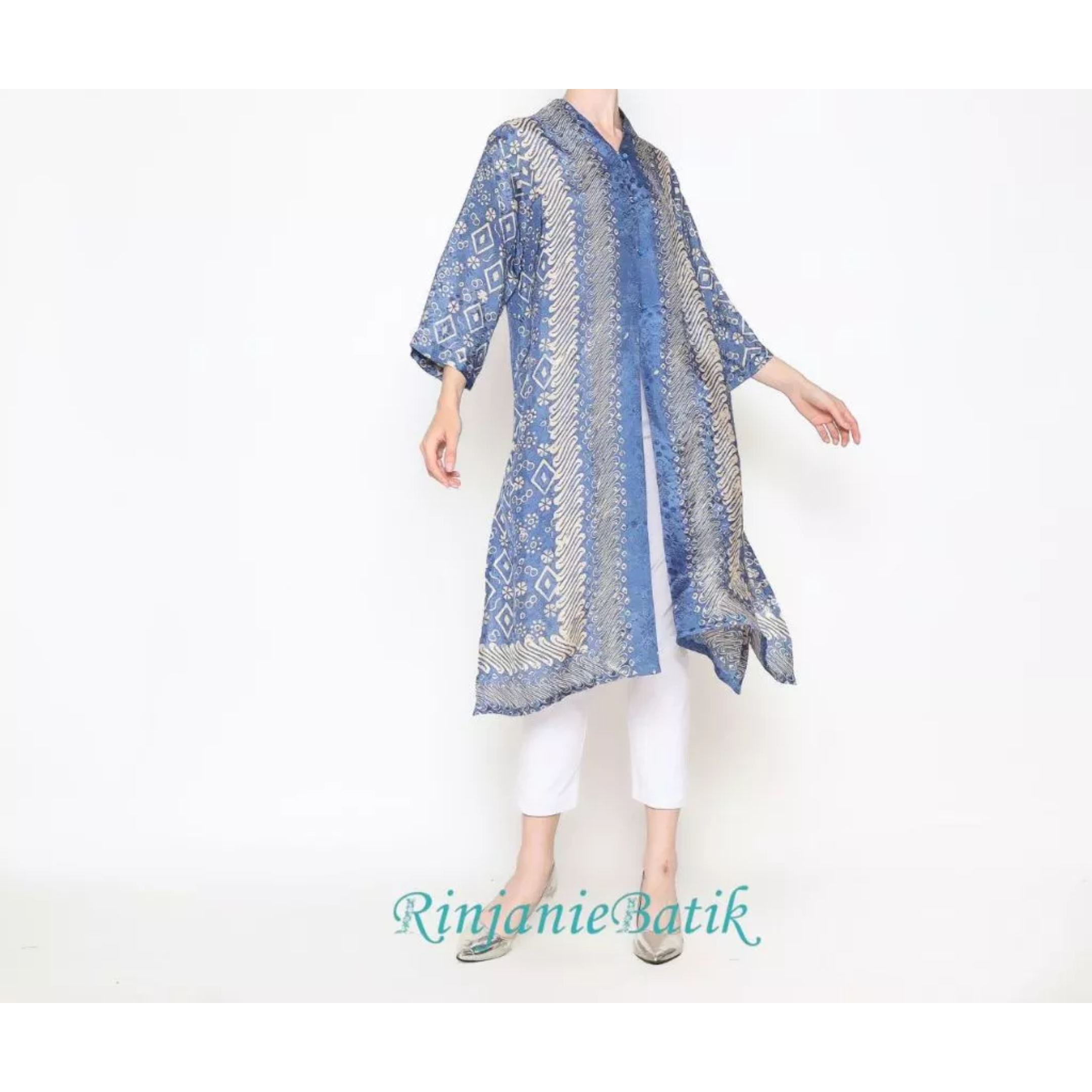  Rinjanie Batik Tunik Belah