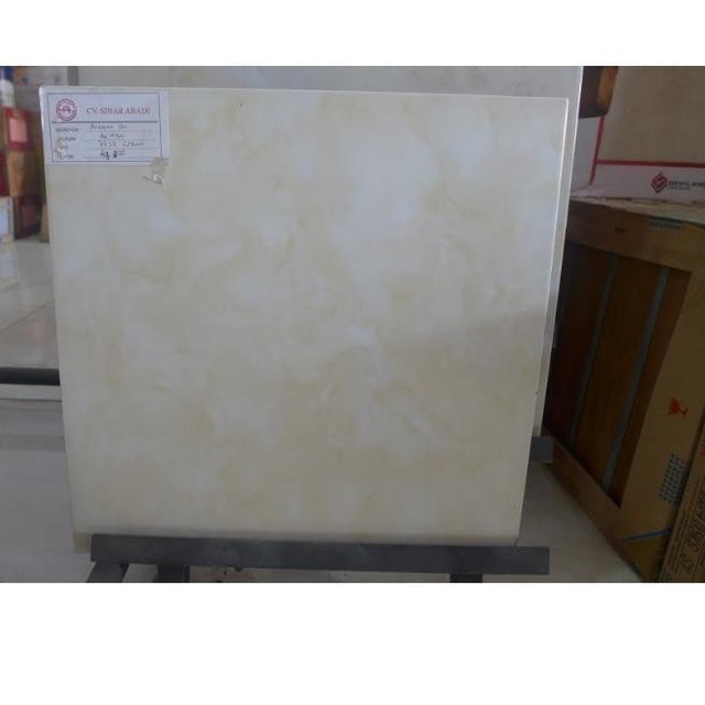 Arwana Keramik Lantai Series Marble G1 7711