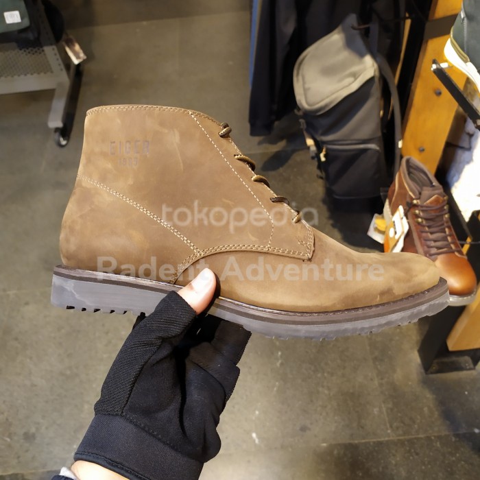 Zulu Chuka Boots