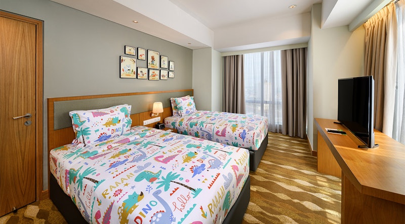 Holiday Inn & Suites Gajah Mada 2