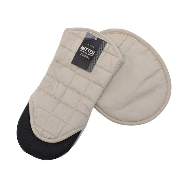 Informa Sarung Tangan Oven Silicon Grip