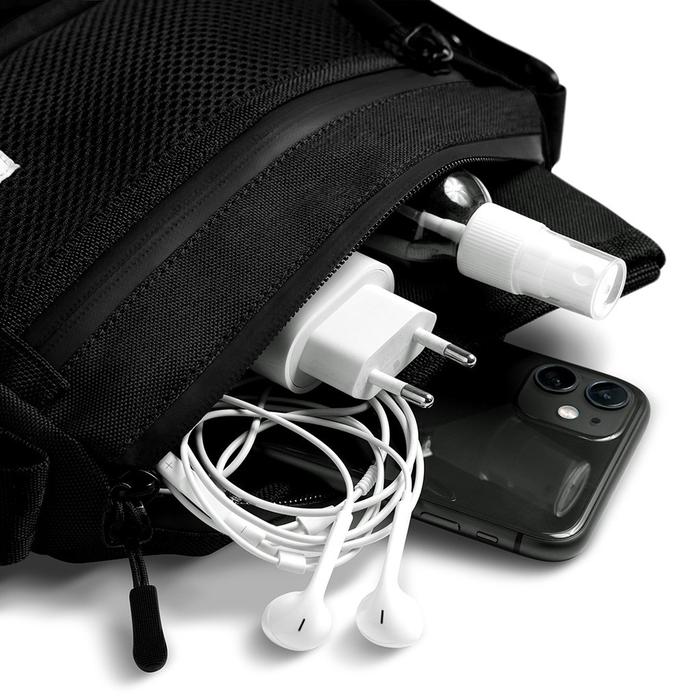 Hooligans Indonesia HOOLIGANS Sling Bag Bergkamp