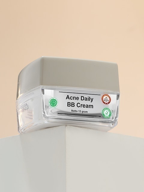 Acne Daily BB Cream 2