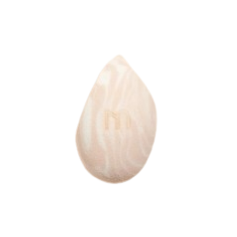 Mercredi Base & Blend Flawless Finish Makeup Sponge Louis 1