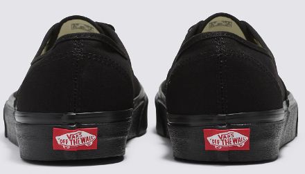 Authentic Full Black Classic VN000EE3BKA
