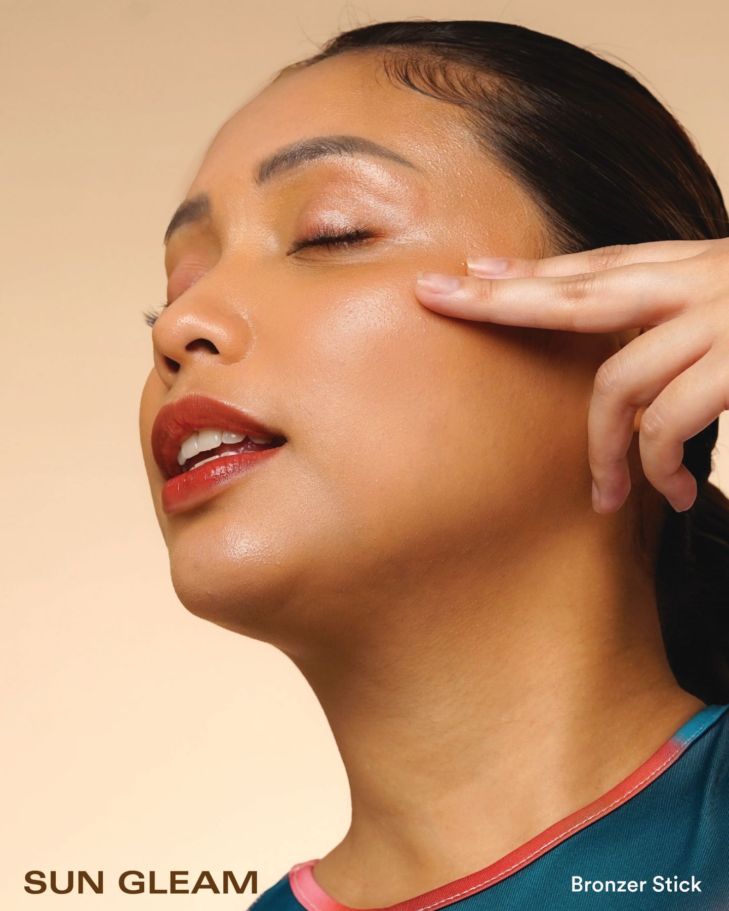 Dalea Kreasi Nadisanti Rollover Reaction Halolight Luminizing Stick - Sun Gleam