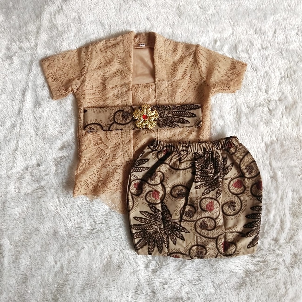 Setelan Kebaya Kutubaru Furing Rok Span Pendek