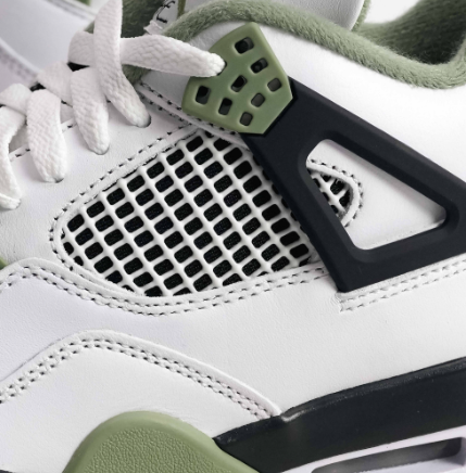 Air Jordan 4 Seafoam