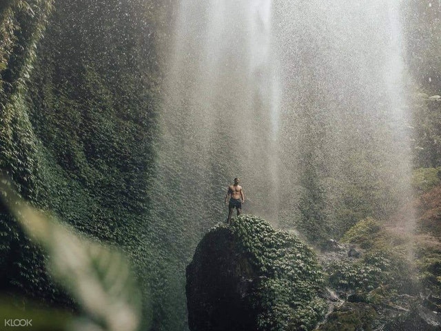 Bromo Sunrise and Madakaripura Waterfall Tour 2