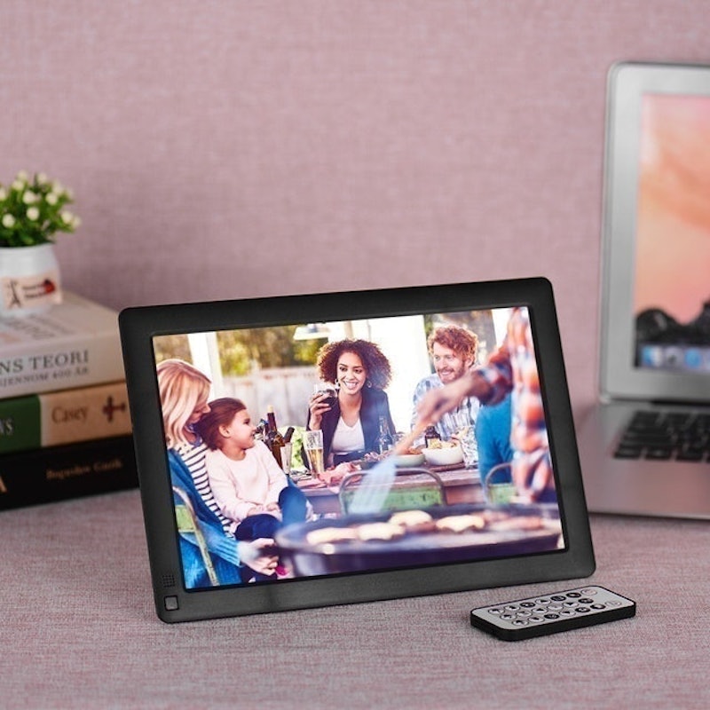 10.1 Inch Ultra-thin IPS LCD Digital Photo Frame 3