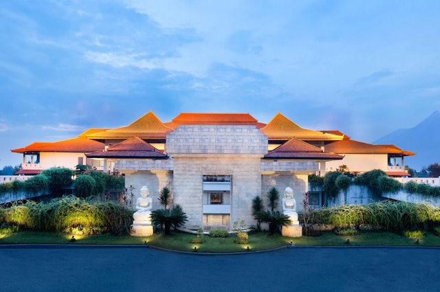 Sheraton Mustika Yogyakarta Resort and Spa 4