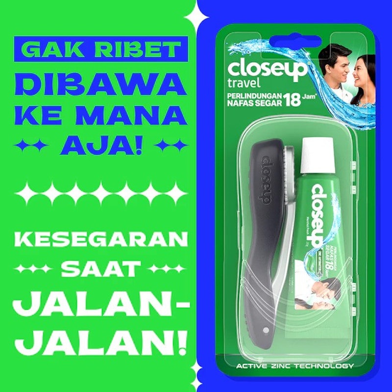 Closeup Sikat Gigi Lipat Travel 5