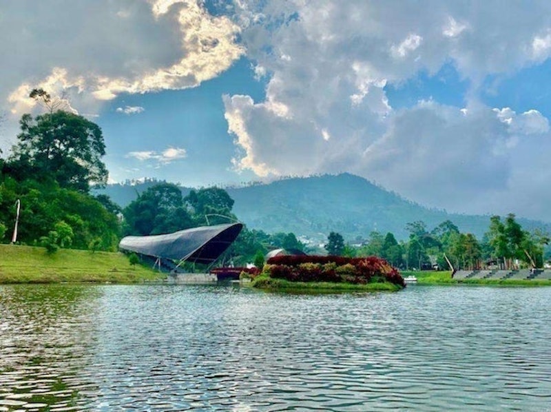 Taman Lembah Dewata 1