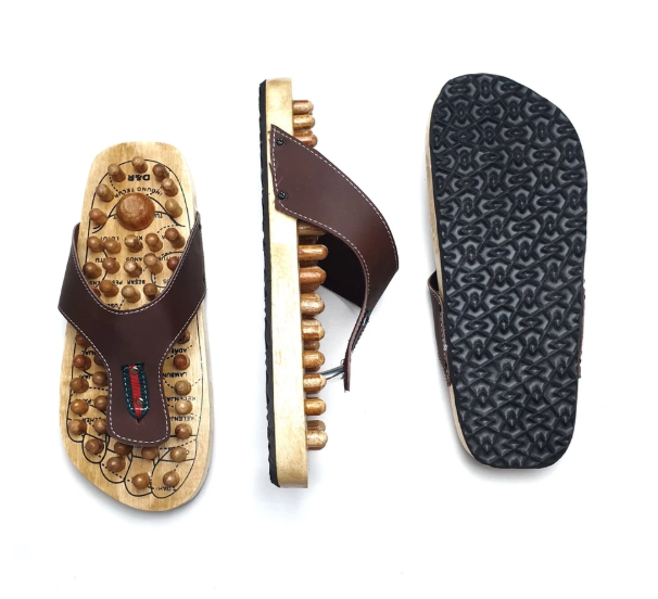  Loyalnesca Sandal Rematik Kayu Jepit