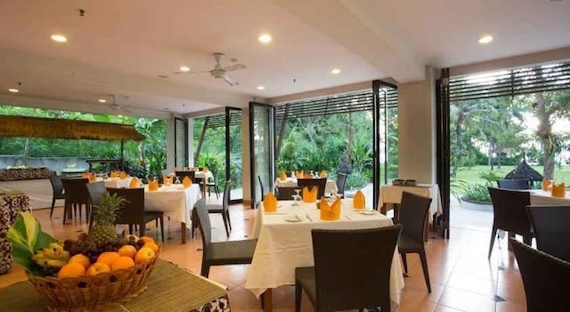 Bintang Flores Hotel 5
