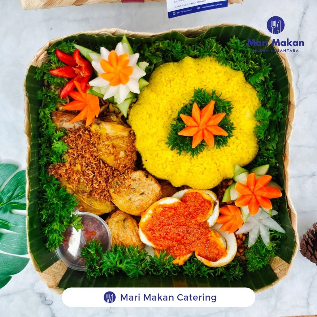 Mari Makan Nusantara Mari Makan & Travel Besek Bambu Nasi Kuning untuk Hampers 4 Porsi