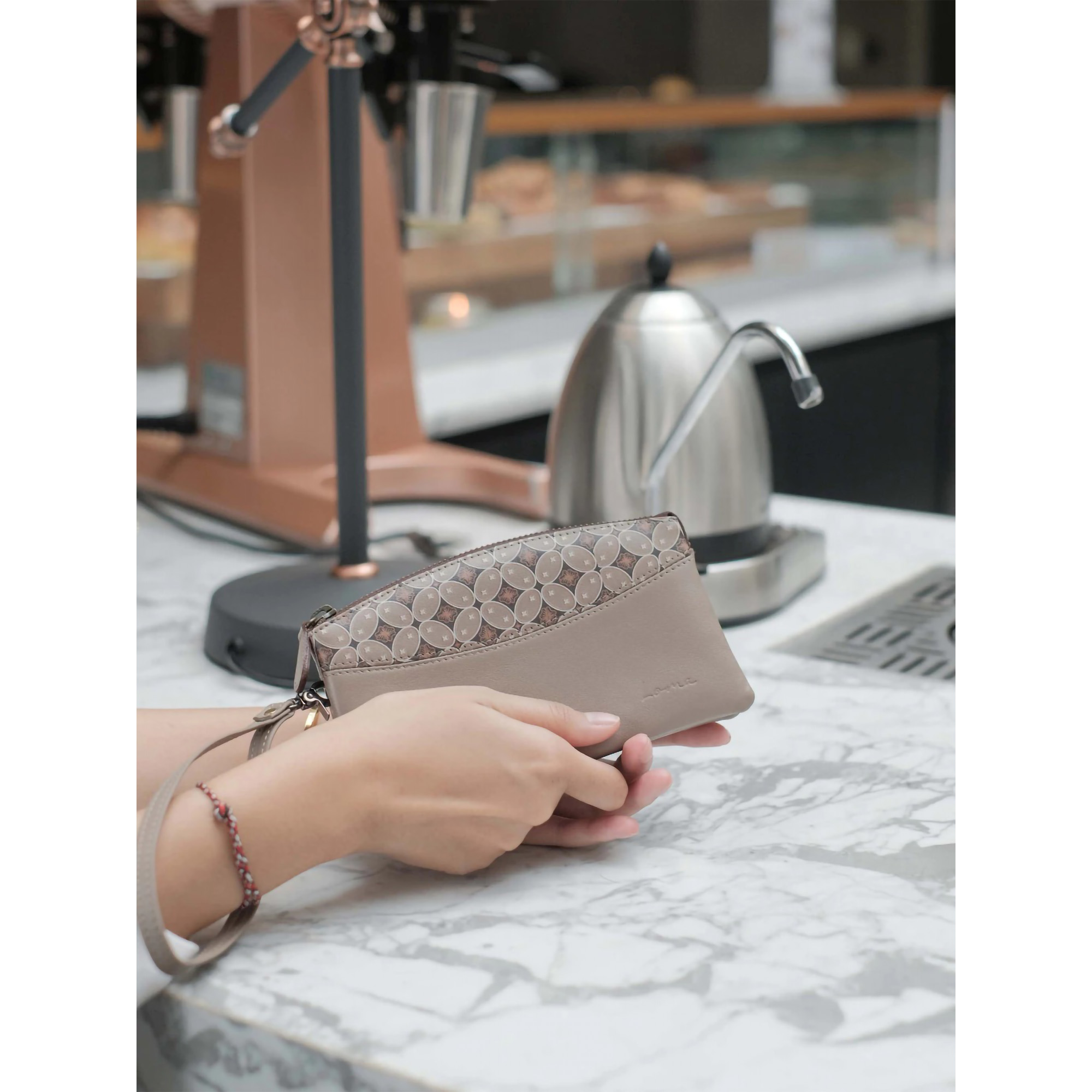 Shoeka Kana Wallet